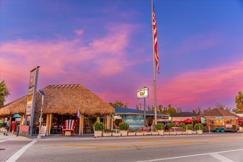 待售: $370,000 (2 贝兹, 2 浴室, 966 平方英尺)