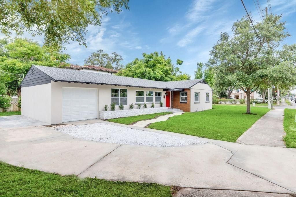 For Rent: $2,799 (3 beds, 2 baths, 1641 Square Feet)