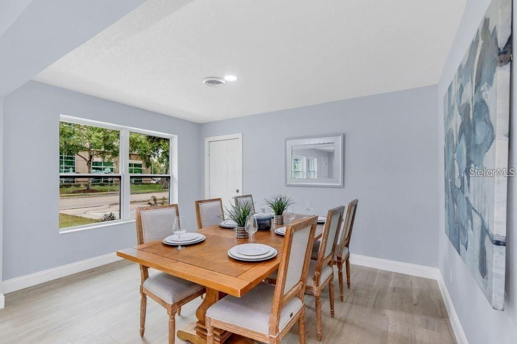 For Rent: $2,799 (3 beds, 2 baths, 1641 Square Feet)