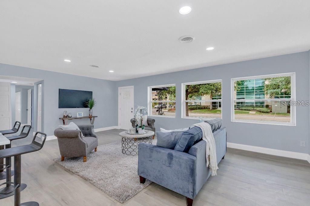 For Rent: $2,799 (3 beds, 2 baths, 1641 Square Feet)