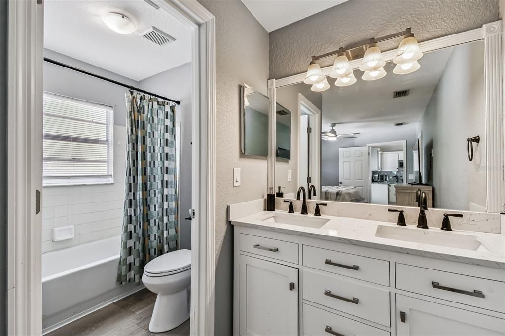 For Rent: $3,500 (3 beds, 2 baths, 1157 Square Feet)