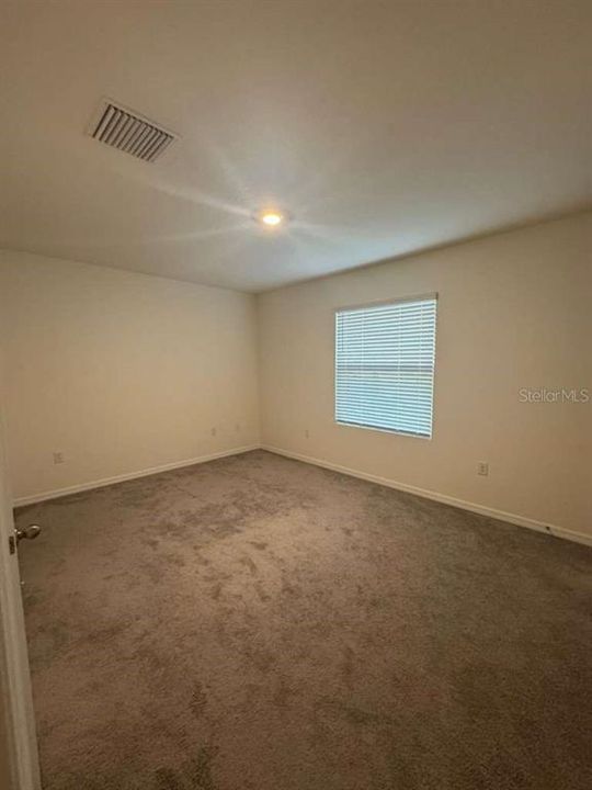 For Rent: $2,099 (3 beds, 2 baths, 1673 Square Feet)