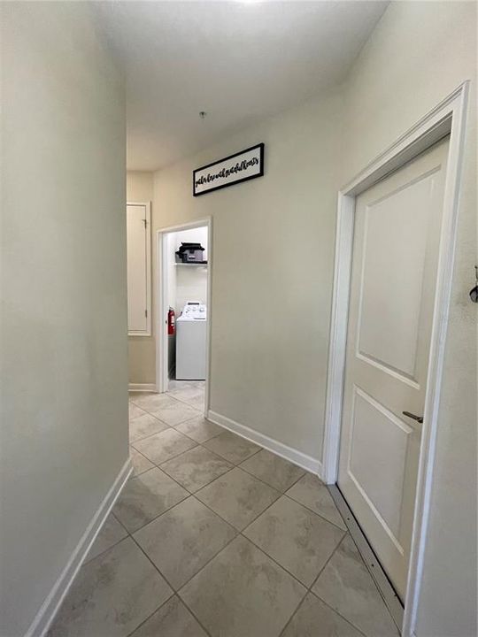 En Venta: $250,000 (2 camas, 2 baños, 1409 Pies cuadrados)