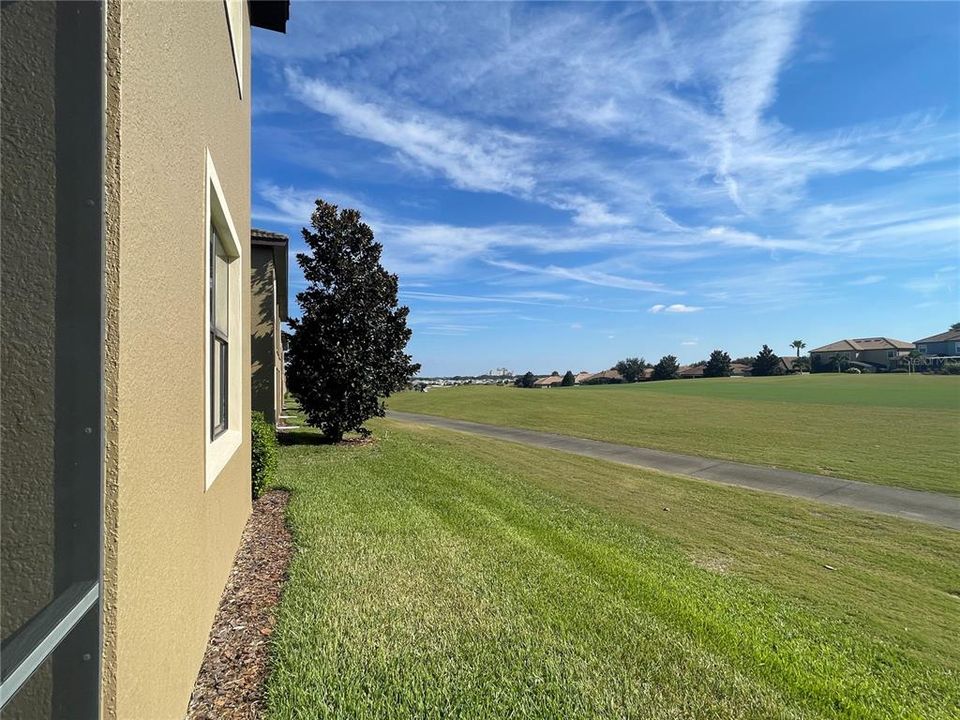 En Venta: $250,000 (2 camas, 2 baños, 1409 Pies cuadrados)