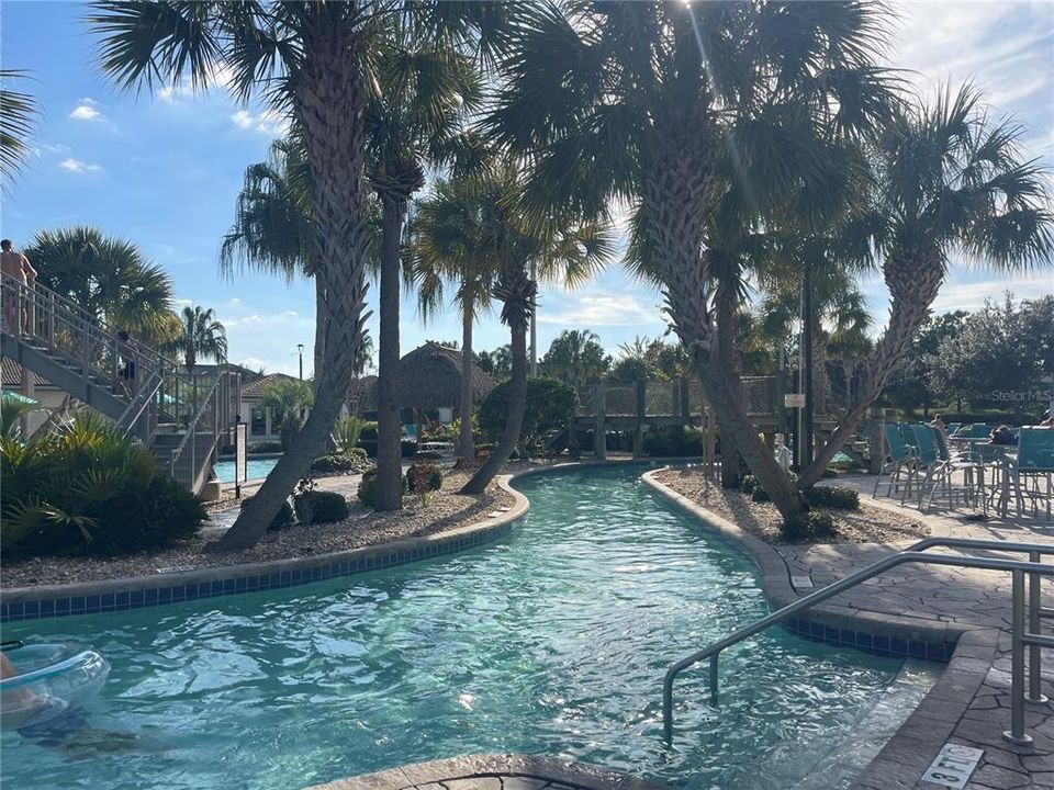 En Venta: $250,000 (2 camas, 2 baños, 1409 Pies cuadrados)