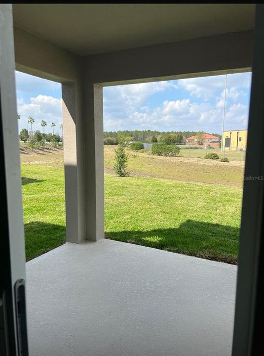 В аренду: $2,600 (5 спален, 3 ванн, 2287 Квадратных фут)