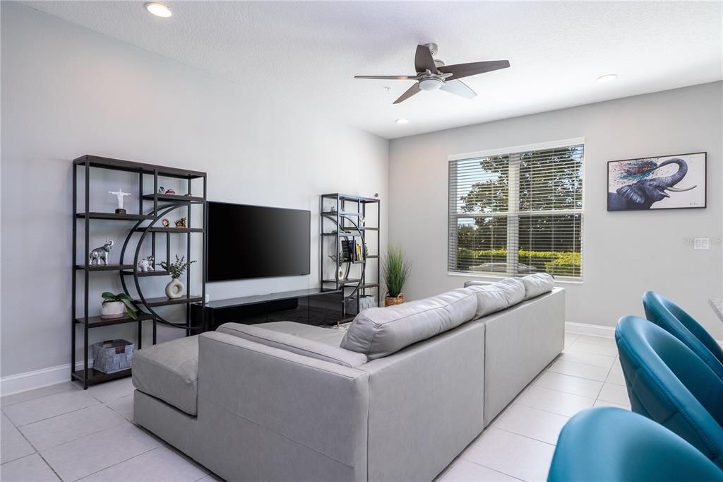 For Sale: $485,000 (3 beds, 2 baths, 2012 Square Feet)