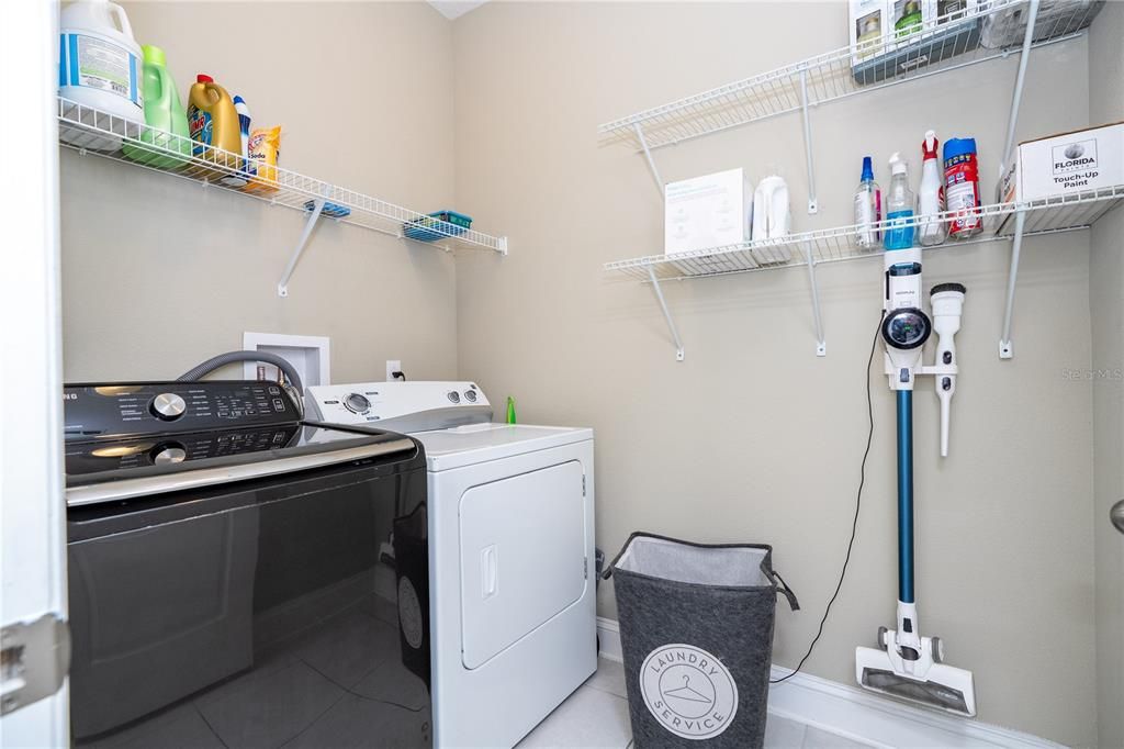 For Sale: $485,000 (3 beds, 2 baths, 2012 Square Feet)