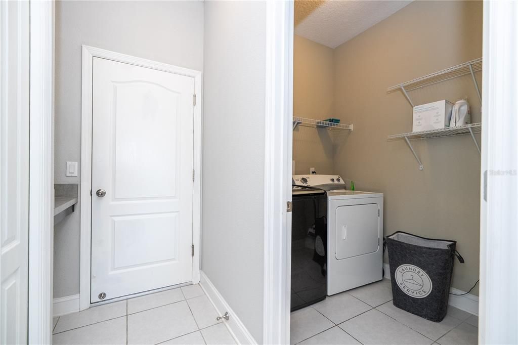 For Sale: $485,000 (3 beds, 2 baths, 2012 Square Feet)