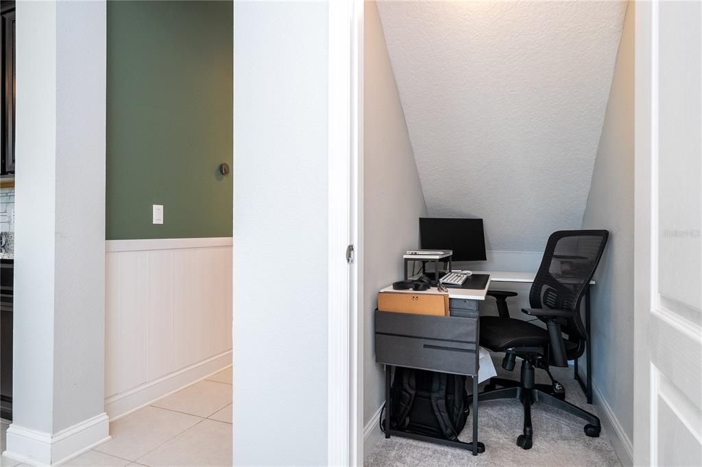 For Sale: $485,000 (3 beds, 2 baths, 2012 Square Feet)