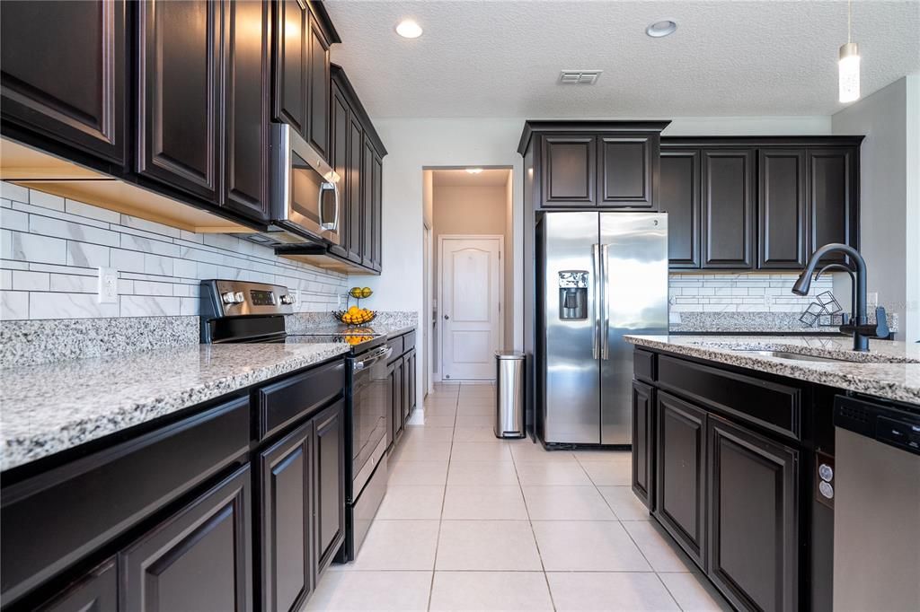 For Sale: $485,000 (3 beds, 2 baths, 2012 Square Feet)