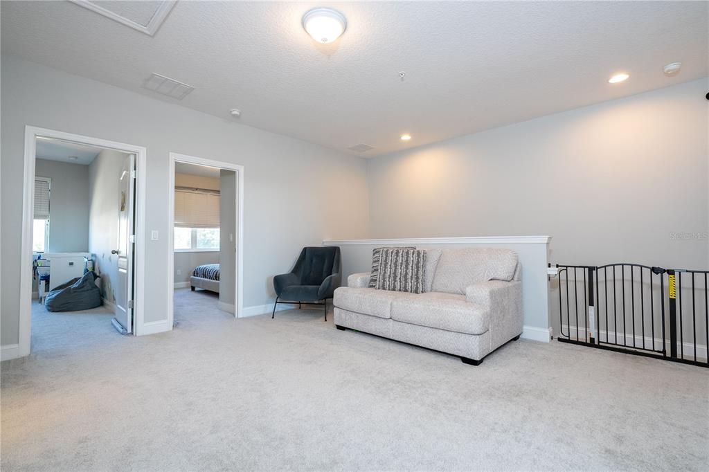 For Sale: $485,000 (3 beds, 2 baths, 2012 Square Feet)