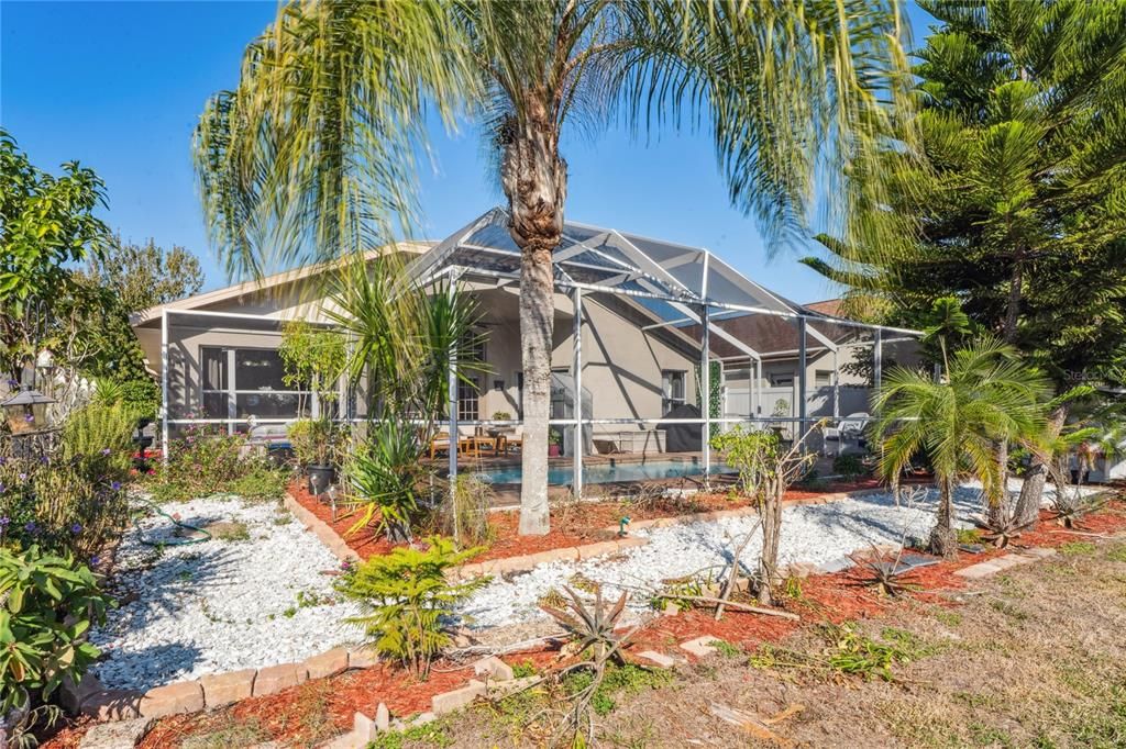 待售: $375,000 (3 贝兹, 2 浴室, 1579 平方英尺)