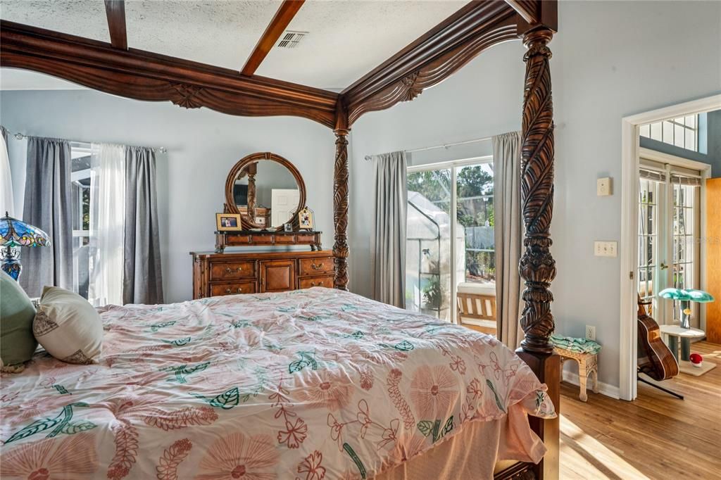 待售: $375,000 (3 贝兹, 2 浴室, 1579 平方英尺)