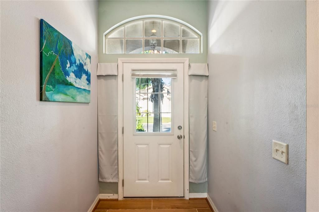 待售: $375,000 (3 贝兹, 2 浴室, 1579 平方英尺)