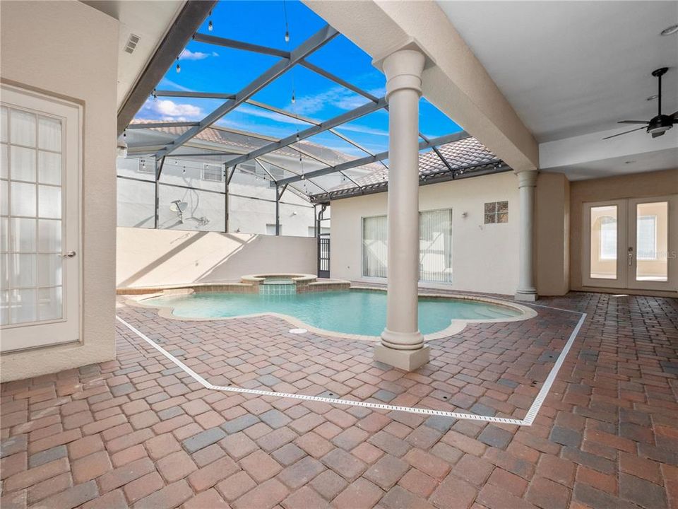 En Renta: $3,950 (4 camas, 4 baños, 4307 Pies cuadrados)