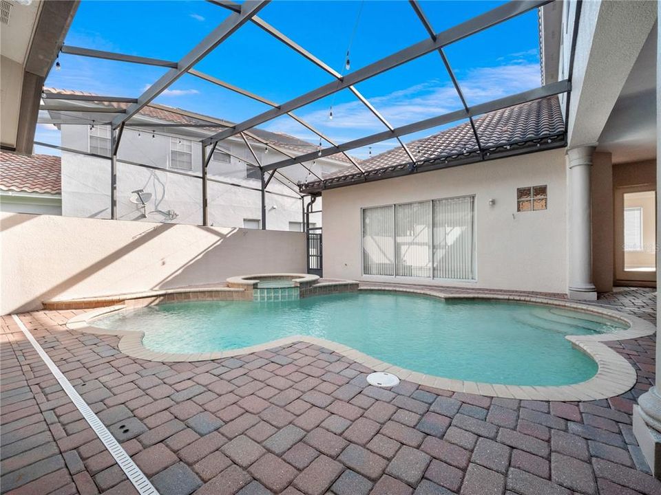 En Renta: $3,950 (4 camas, 4 baños, 4307 Pies cuadrados)