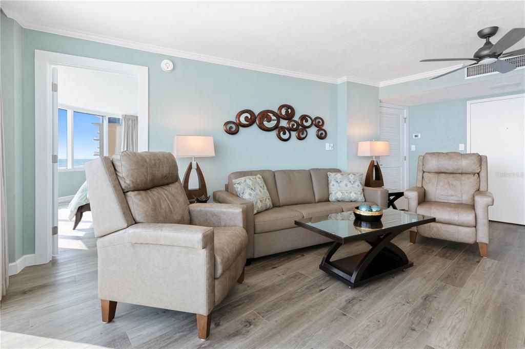 На продажу: $529,000 (2 спален, 2 ванн, 1275 Квадратных фут)