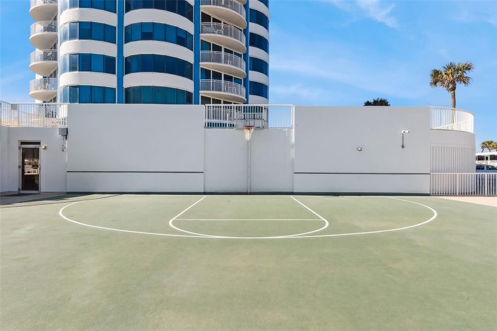 На продажу: $529,000 (2 спален, 2 ванн, 1275 Квадратных фут)