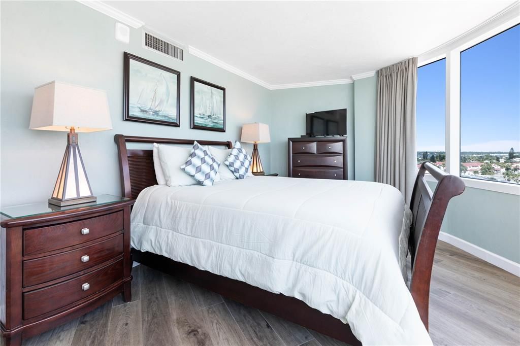 На продажу: $529,000 (2 спален, 2 ванн, 1275 Квадратных фут)