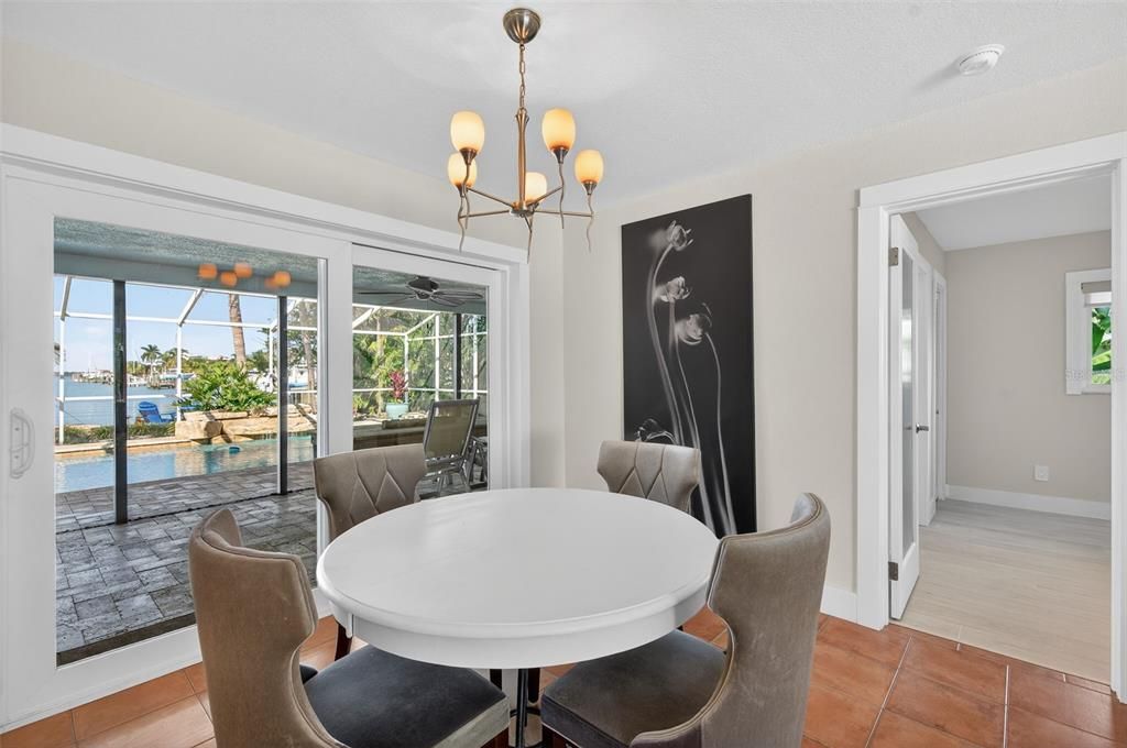 На продажу: $1,299,000 (3 спален, 3 ванн, 1844 Квадратных фут)