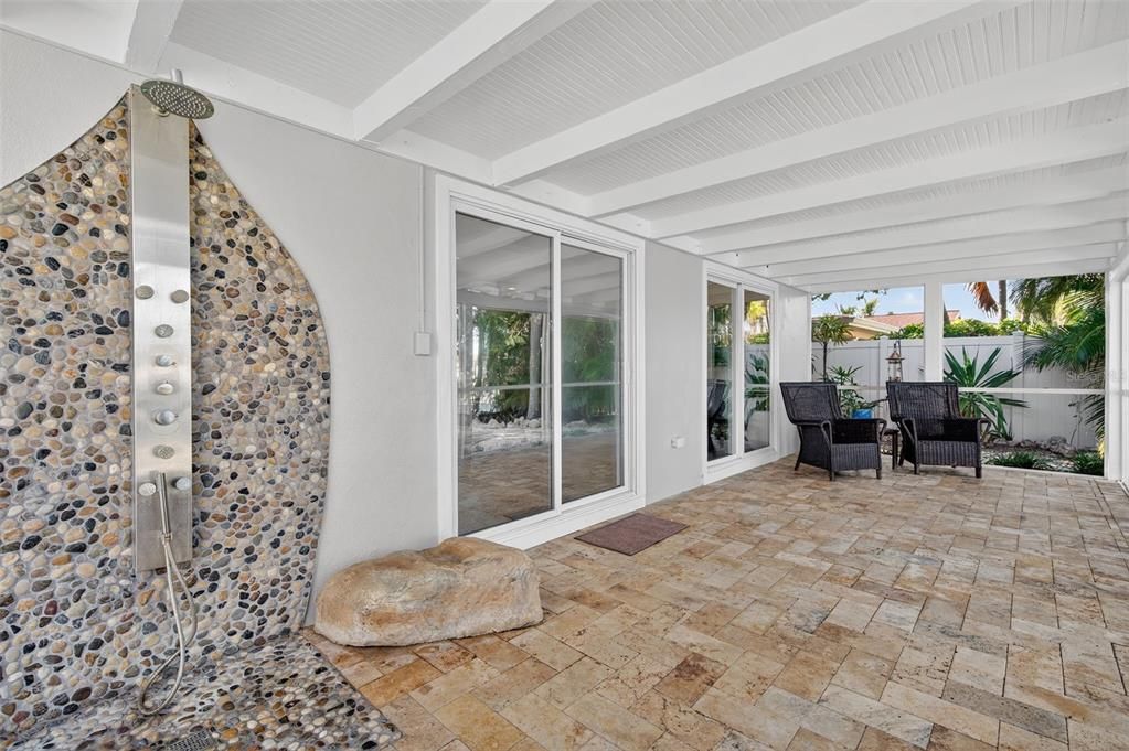 На продажу: $1,299,000 (3 спален, 3 ванн, 1844 Квадратных фут)