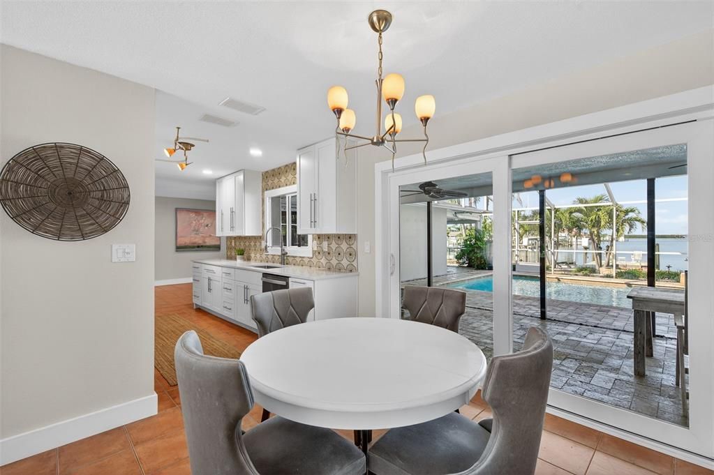 На продажу: $1,299,000 (3 спален, 3 ванн, 1844 Квадратных фут)