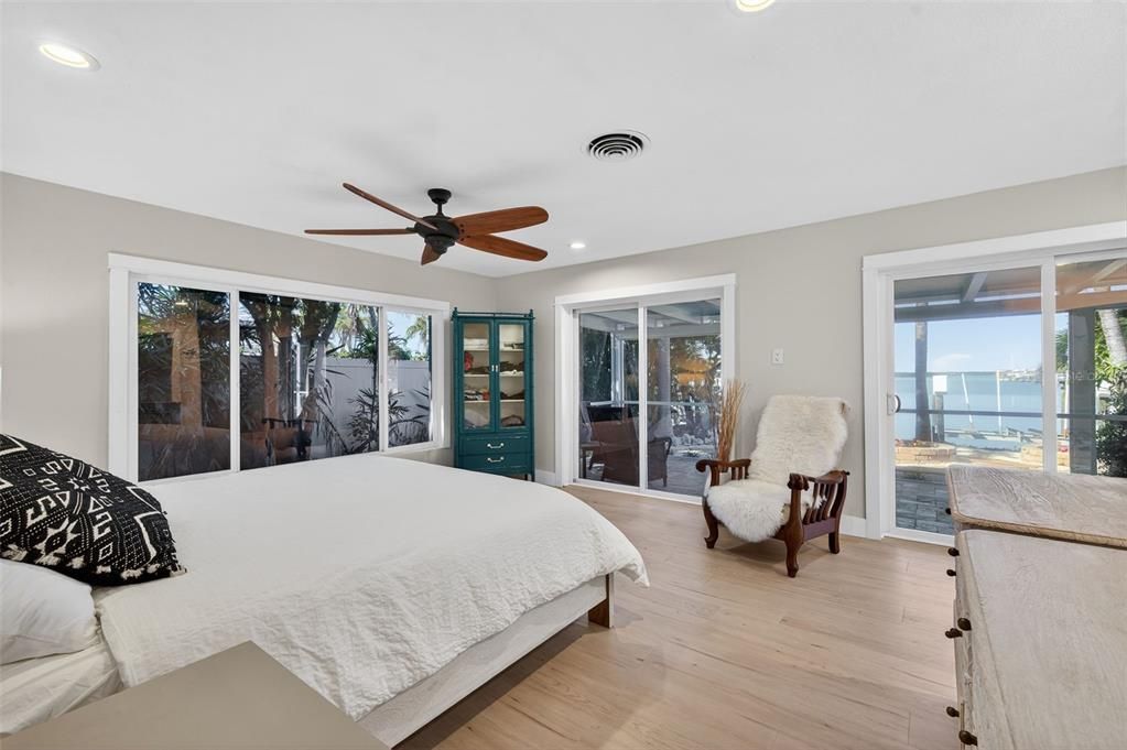 На продажу: $1,299,000 (3 спален, 3 ванн, 1844 Квадратных фут)