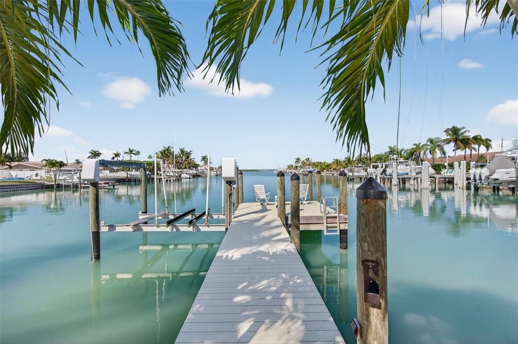 На продажу: $1,299,000 (3 спален, 3 ванн, 1844 Квадратных фут)