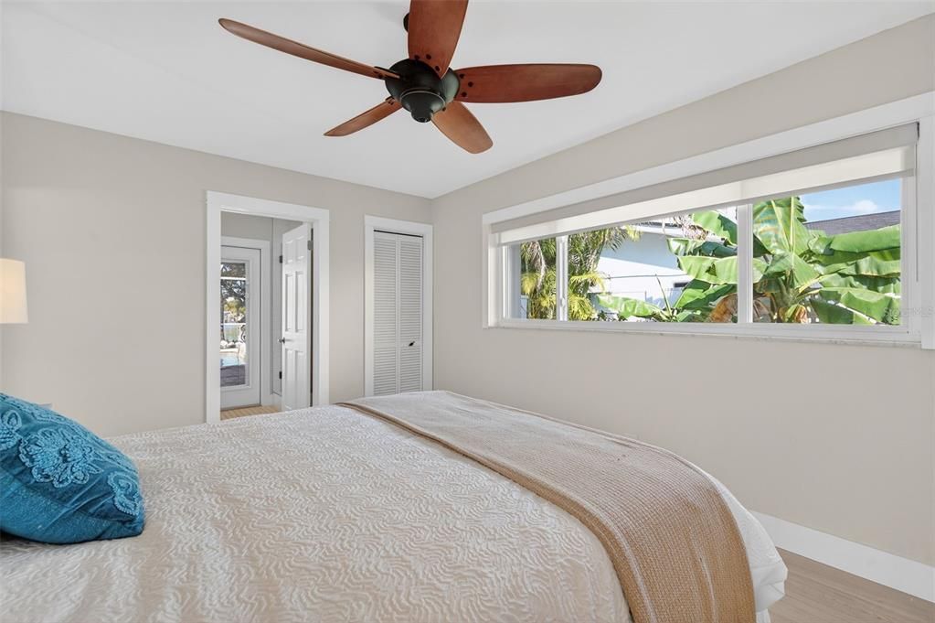 На продажу: $1,299,000 (3 спален, 3 ванн, 1844 Квадратных фут)