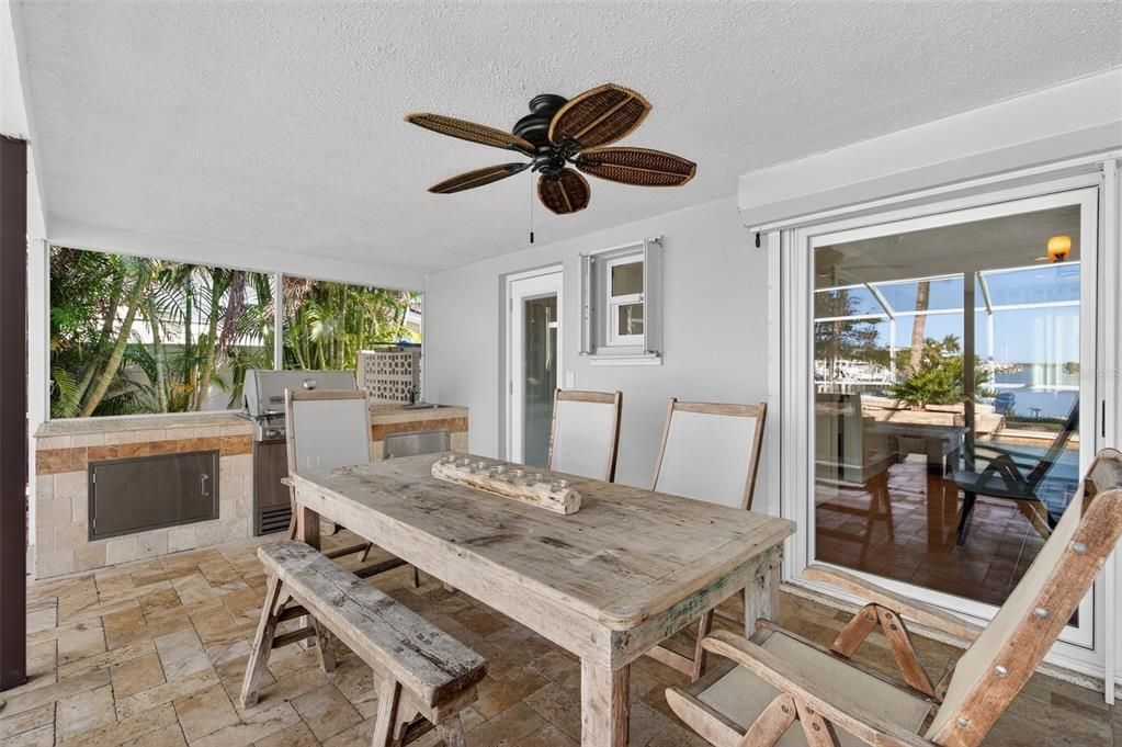 На продажу: $1,299,000 (3 спален, 3 ванн, 1844 Квадратных фут)