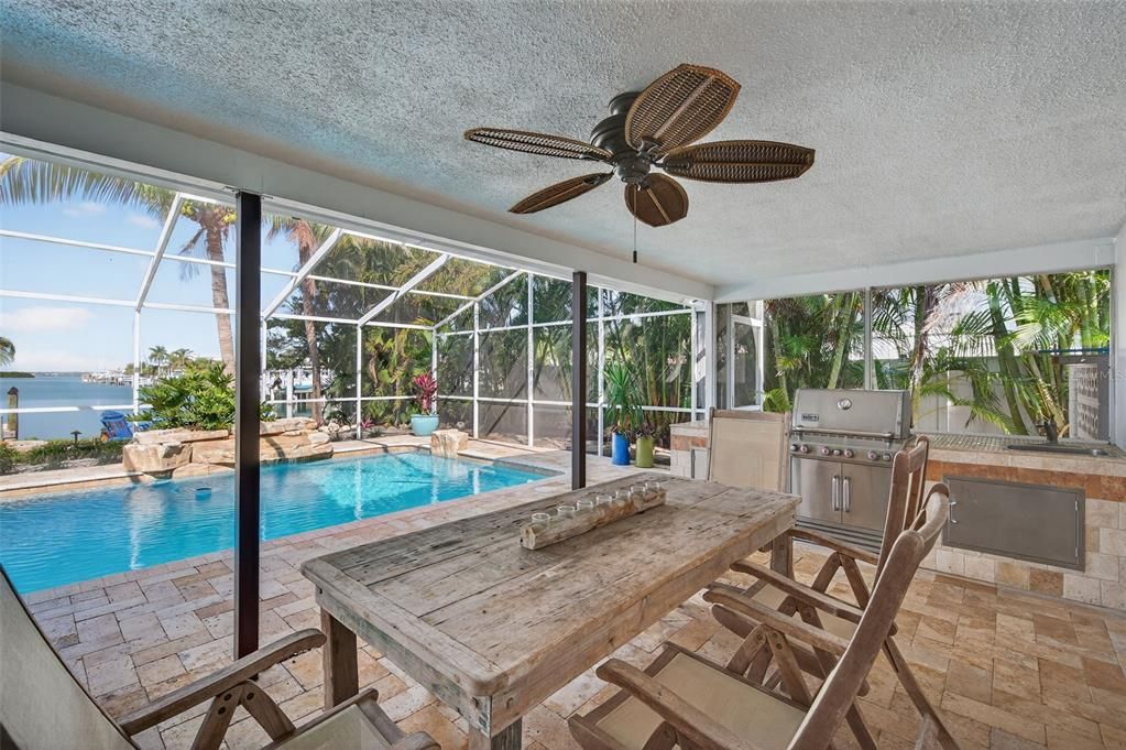 На продажу: $1,299,000 (3 спален, 3 ванн, 1844 Квадратных фут)