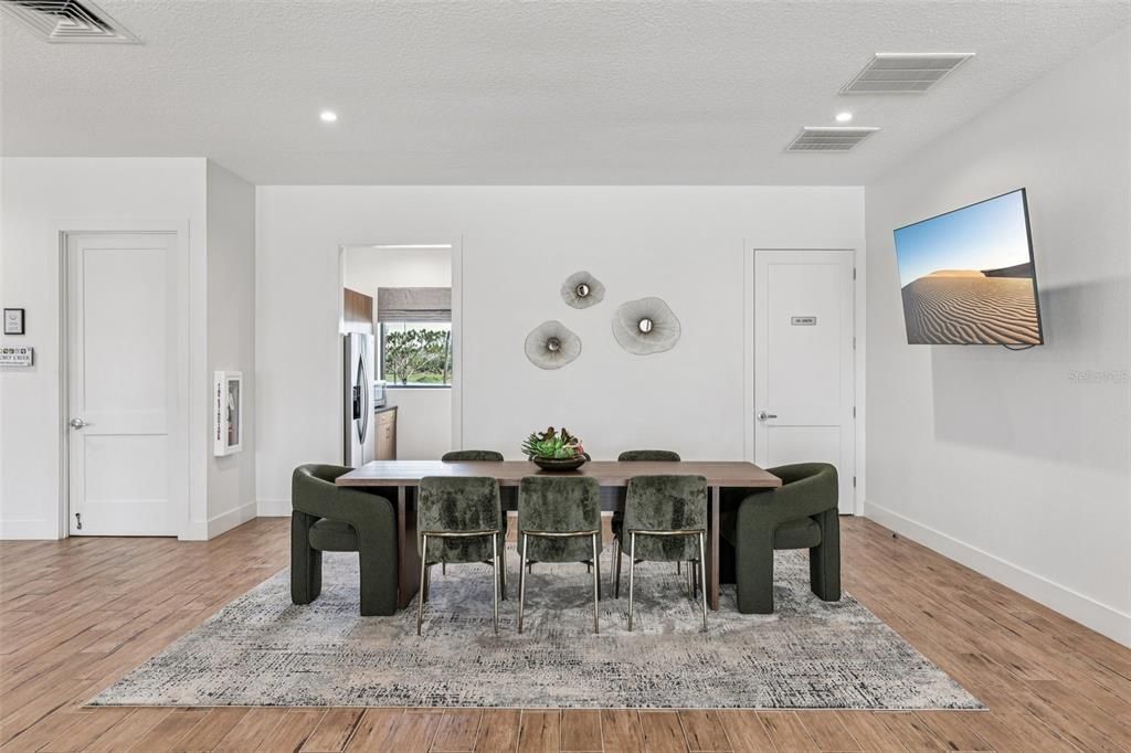 待售: $449,900 (5 贝兹, 3 浴室, 2115 平方英尺)