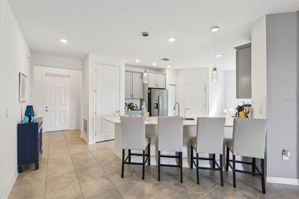 待售: $449,900 (5 贝兹, 3 浴室, 2115 平方英尺)