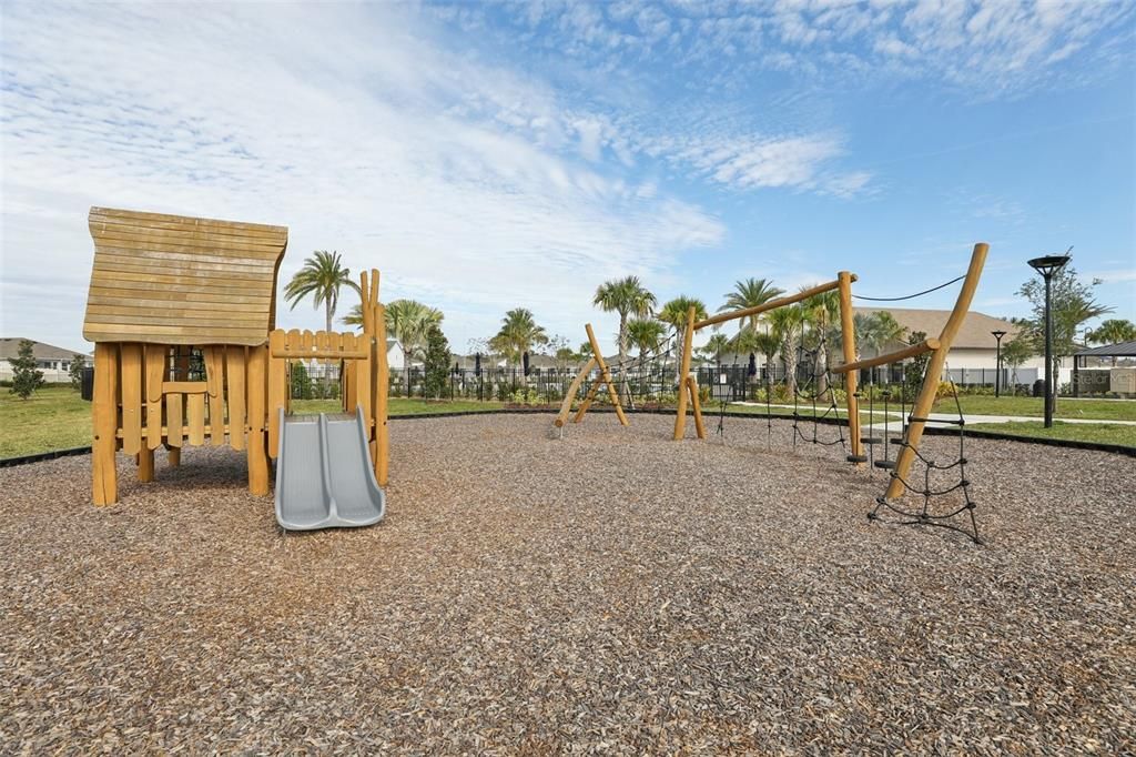 待售: $449,900 (5 贝兹, 3 浴室, 2115 平方英尺)