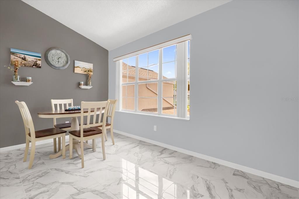 For Rent: $2,200 (3 beds, 2 baths, 1764 Square Feet)