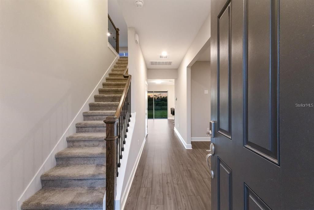 For Rent: $4,300 (5 beds, 3 baths, 3194 Square Feet)