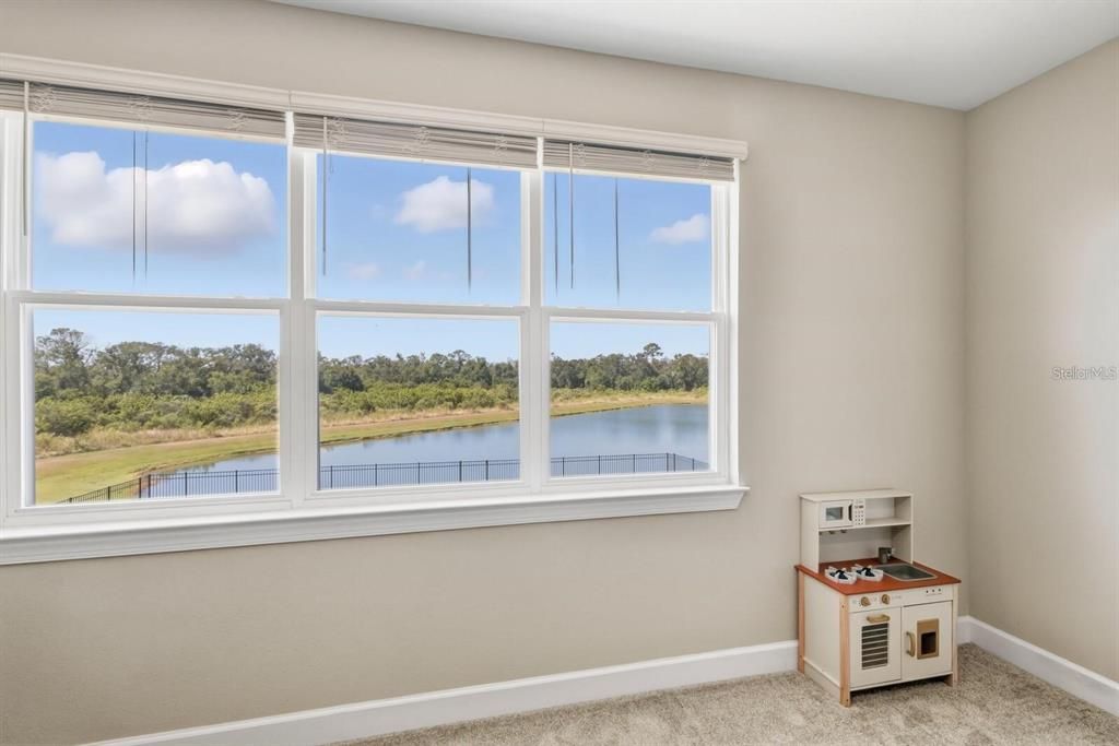 For Rent: $4,300 (5 beds, 3 baths, 3194 Square Feet)