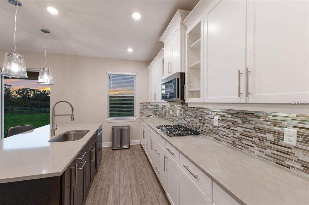 For Rent: $4,300 (5 beds, 3 baths, 3194 Square Feet)