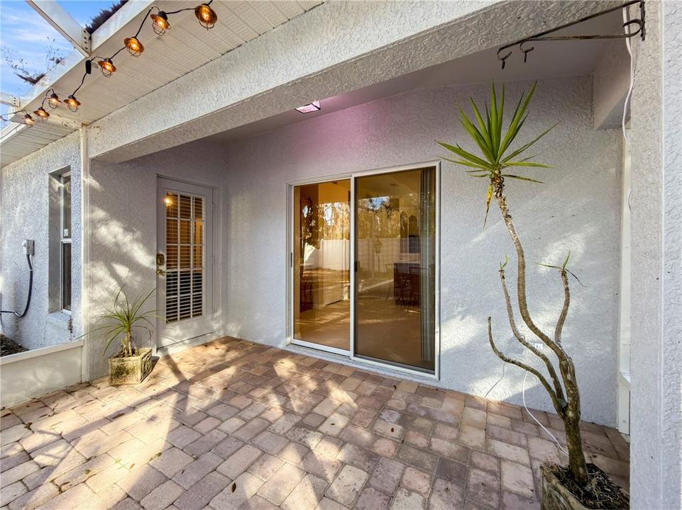 待售: $317,500 (3 贝兹, 2 浴室, 1280 平方英尺)