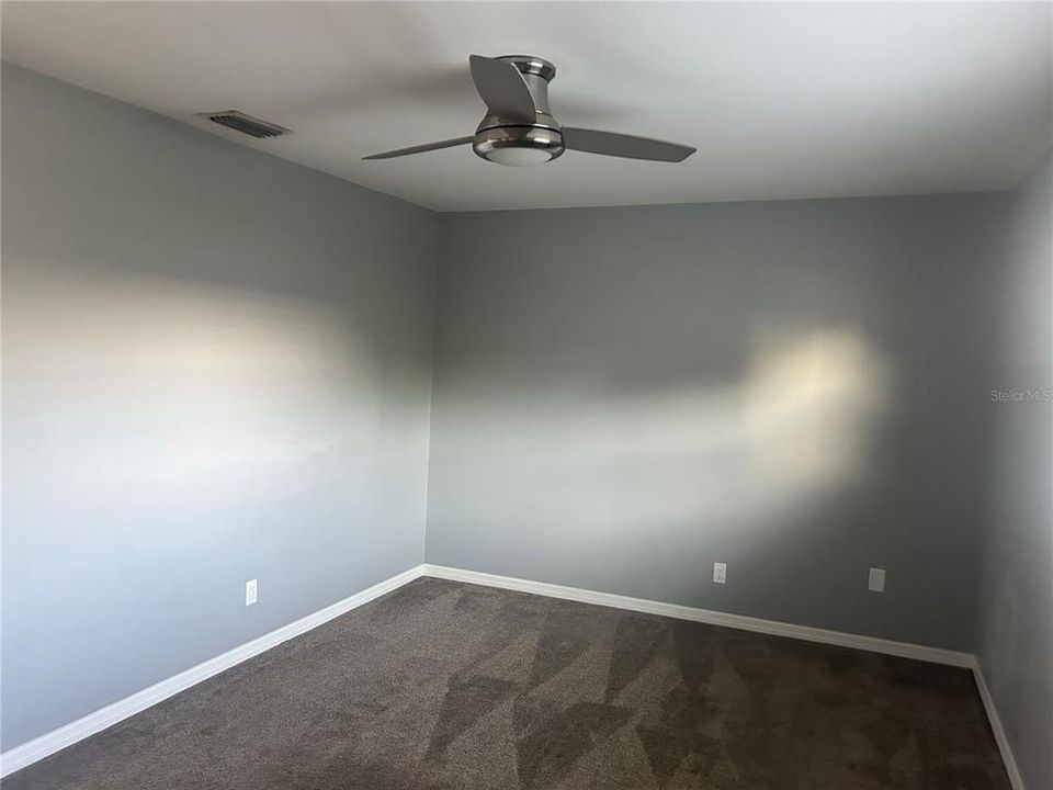 For Rent: $1,900 (3 beds, 1 baths, 1064 Square Feet)