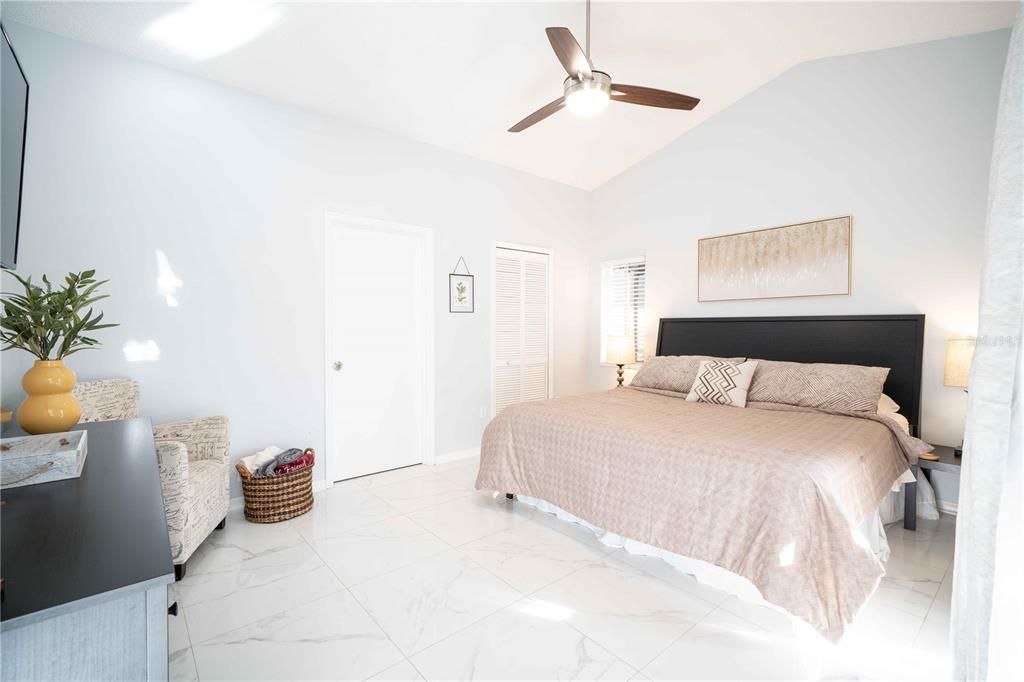 For Rent: $2,340 (3 beds, 2 baths, 1502 Square Feet)