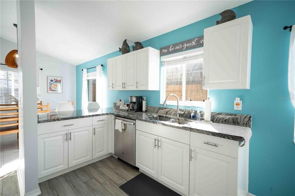 For Rent: $2,340 (3 beds, 2 baths, 1502 Square Feet)