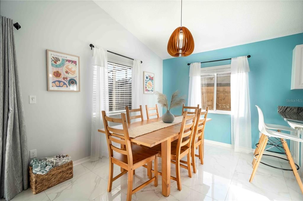 For Rent: $2,340 (3 beds, 2 baths, 1502 Square Feet)