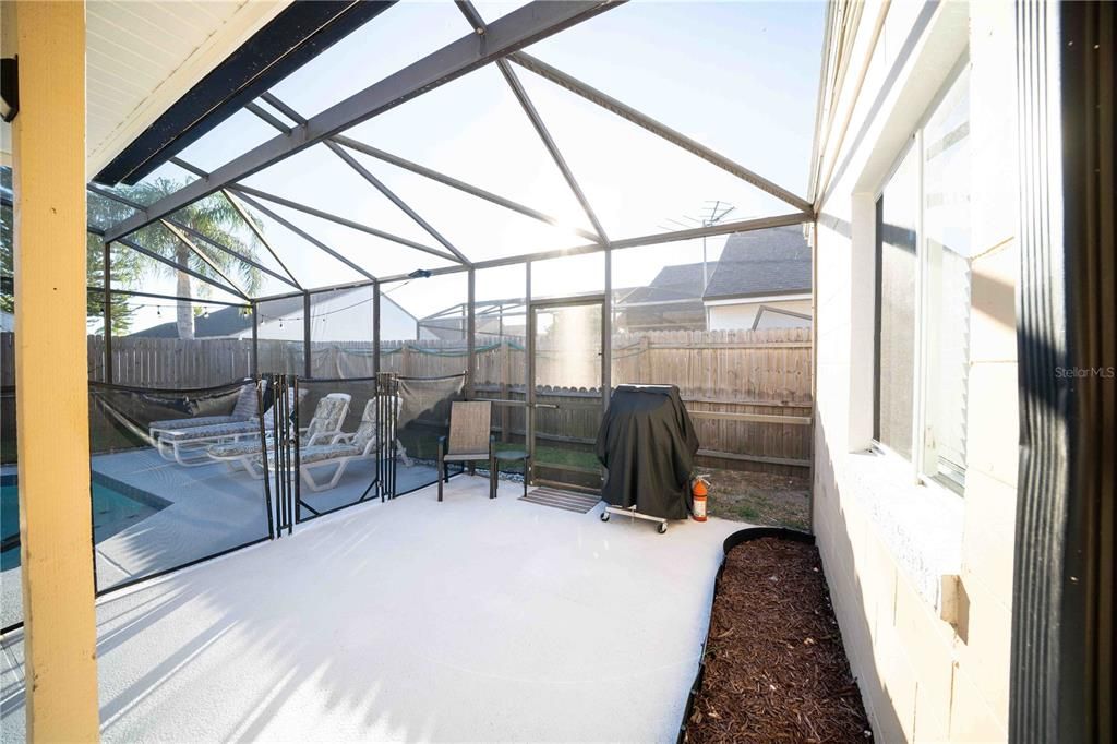 For Rent: $2,340 (3 beds, 2 baths, 1502 Square Feet)