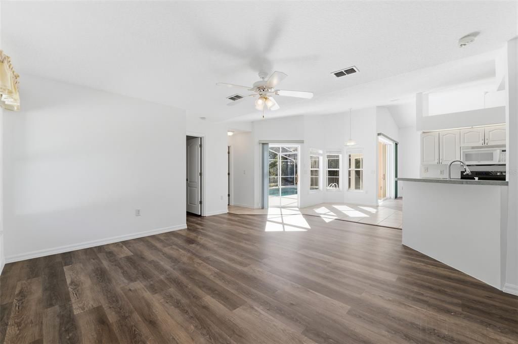 待售: $479,000 (3 贝兹, 2 浴室, 1912 平方英尺)