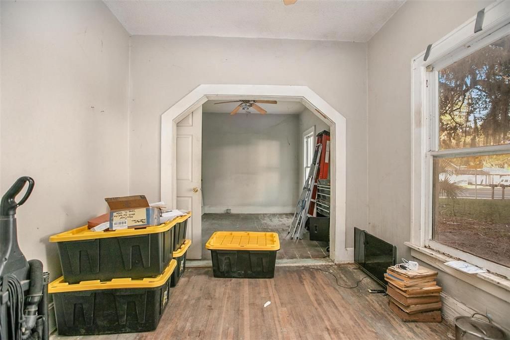 For Sale: $450,000 (4 beds, 2 baths, 2454 Square Feet)