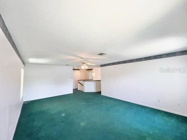 出租: $2,795 (4 贝兹, 3 浴室, 2826 平方英尺)