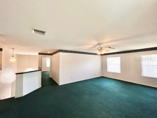 出租: $2,795 (4 贝兹, 3 浴室, 2826 平方英尺)