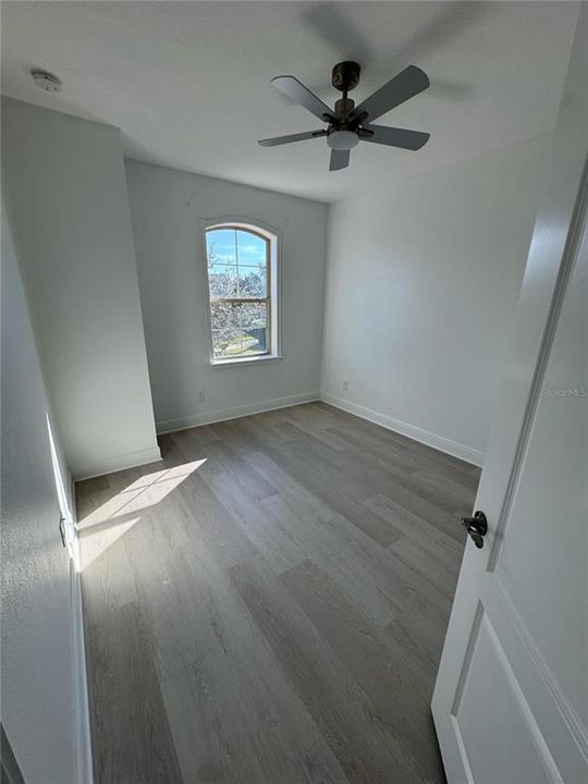 出租: $2,595 (3 贝兹, 2 浴室, 1353 平方英尺)